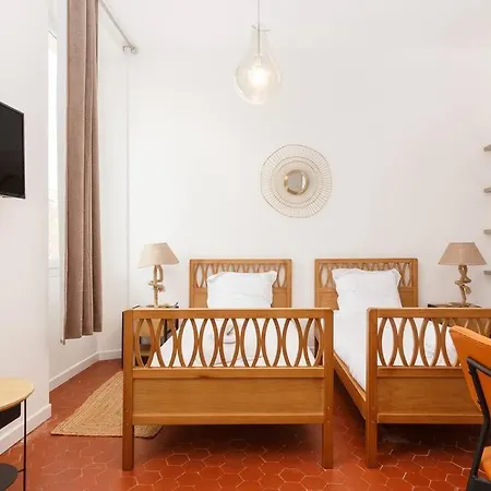 Luxury 3 Bd Aptment With Sea View *